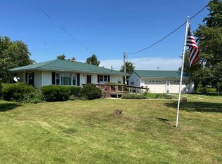 5951 Beard Rd, Xenia, IL 62899