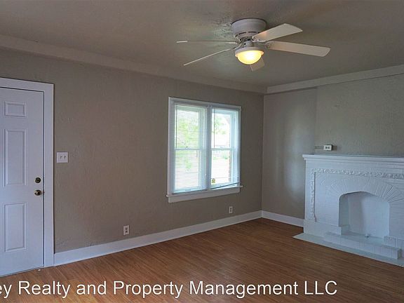 2nd image of 1018 NE 18th St