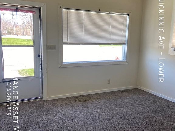 2nd image of 3852 S Kinnickinnic Ave