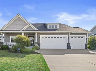 8231 Ridgeway Ct, Pleasant Prairie, WI 53158