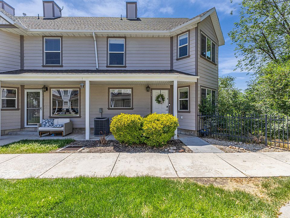1st image of 564 Sellwood Ct