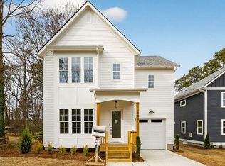 2526 Prince Dr, Raleigh, NC 27606