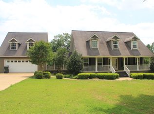 866 Lewis Rd, Cairo, GA 39828