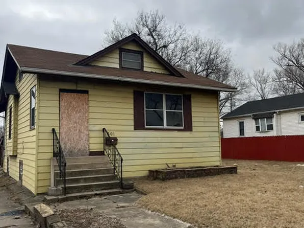 301 Pierce St, Gary, IN 46402