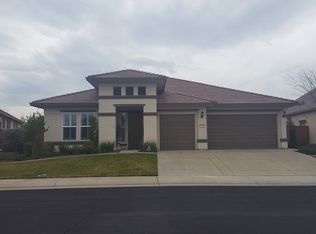 7217 Airline Ave, Urbandale, IA 50322