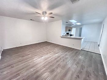 3rd image of 236 Alves Ln #2
