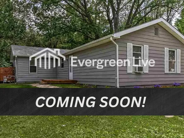 8833 Grant St, Omaha, NE 68134