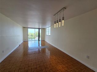 1470 NE 125th Ter APT 914, North Miami, FL 33161