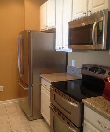 5th image of 7801 Point Meadows Dr Unit 1401