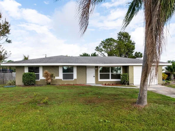 125 SW Lancaster Ave, Port Saint Lucie, FL 34984