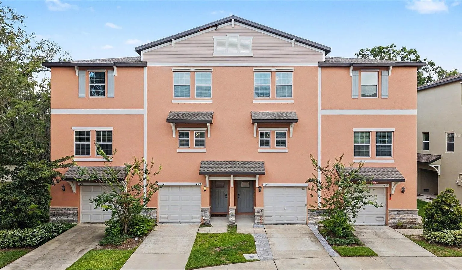 2 bed, 2.5 bath, 1733 sqft, $2,650 — Photo 1