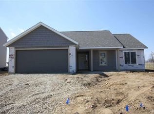 2105 Lindenwood Dr, Warsaw, IN