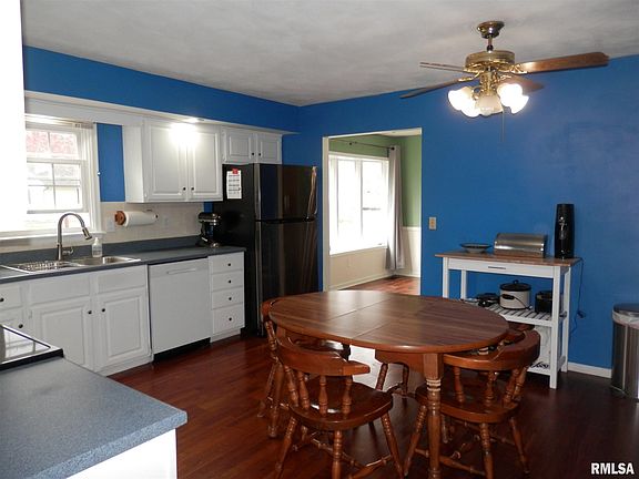 2nd image of 1096 Tamarind Dr
