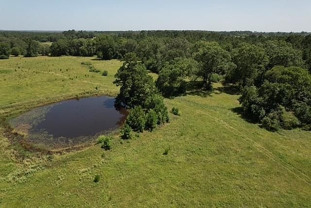1st image of 882 Jones Rd