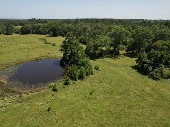 882 Jones Rd, New Waverly, TX 77358