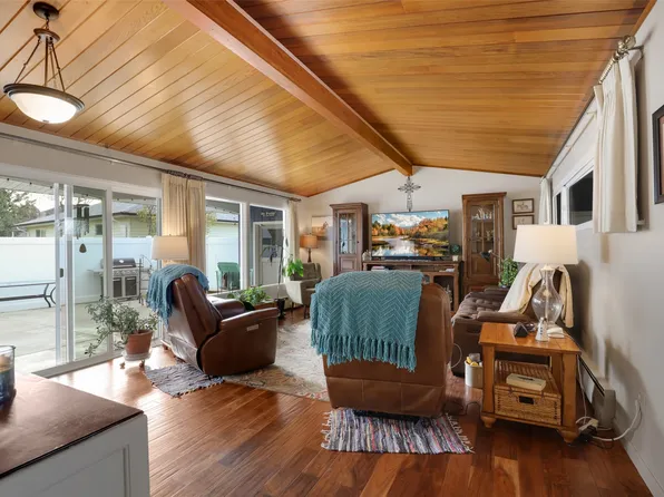 1224 Buena Dr, Great Falls, MT 59404