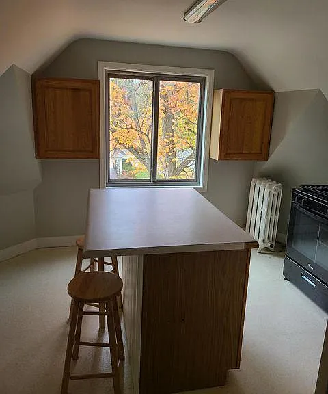 324 Stuart Ave #9 — Photo 3