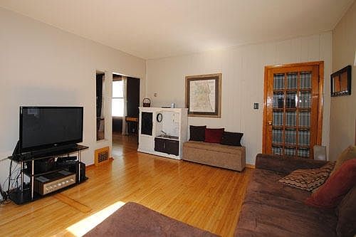 3rd image of 7319 Saint James St