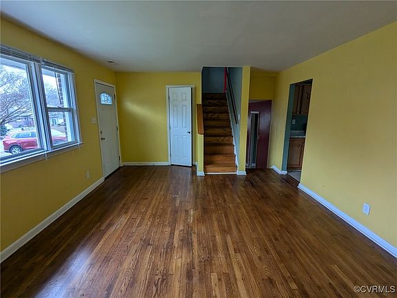 5th image of 4509 Winterbourne Dr