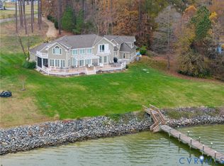 463 Rockingham Rd, Dunnsville, VA 22454