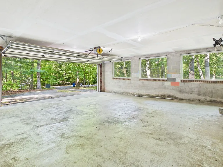 7854 Whitworth Rd — Photo 36