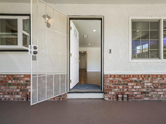 2nd image of 2549 Ramsay Way