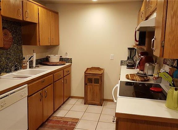 5th image of 6422 Montclair Ave SW