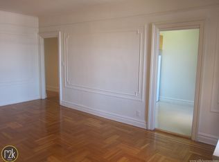 3419 29th St #4M, Astoria, NY 11106