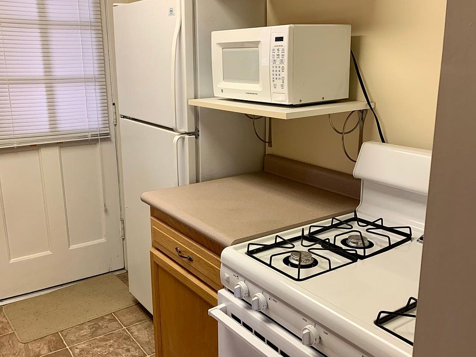 1st image of 1501 Morgantown Ave #31
