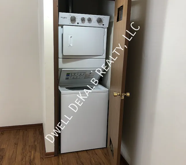 818 Greenbrier Rd #A — Photo 9