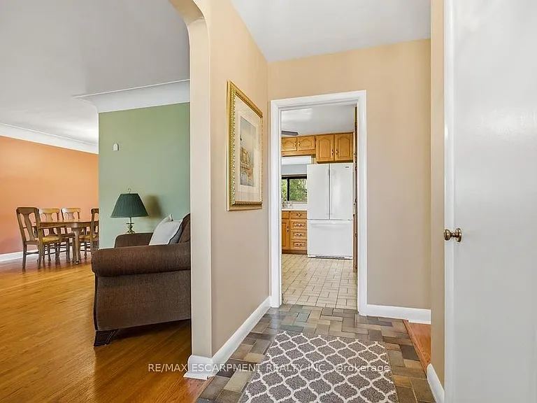 475 Kitty Murray Ln — Photo 4