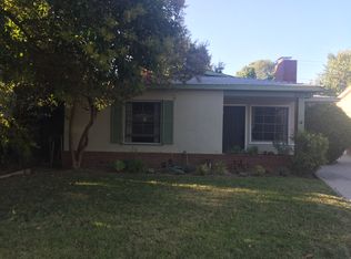 22041 Viscanio Rd, Woodland Hills, CA 91364