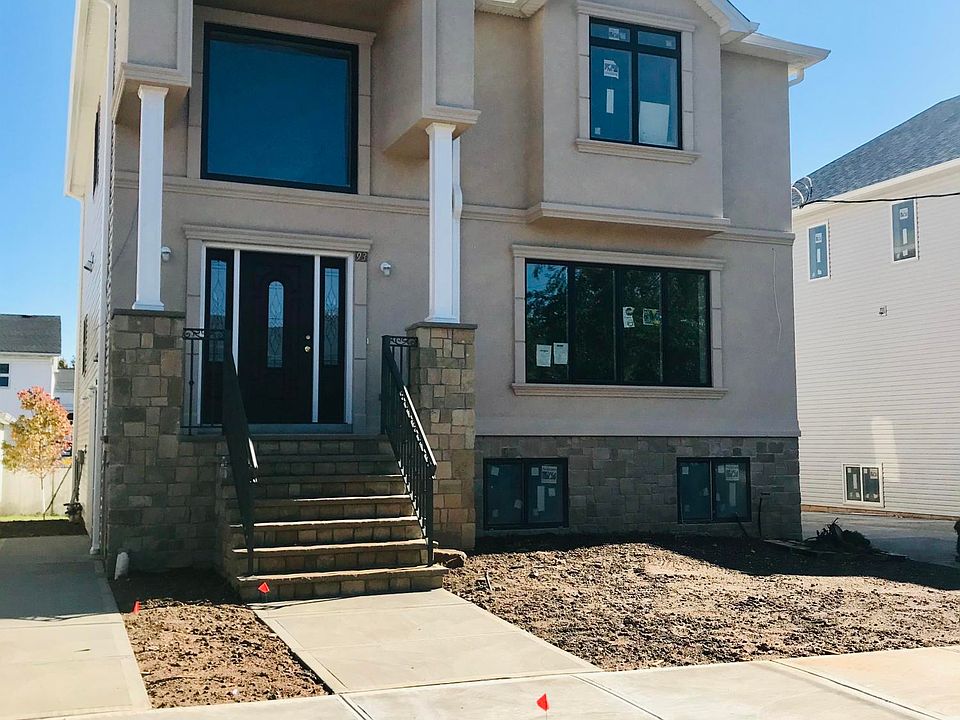 1st image of 93 Connecticut St