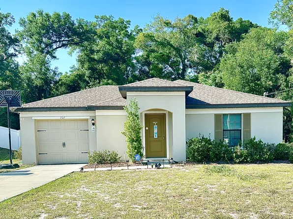 707 W Chelsea St, Deland, FL 32720