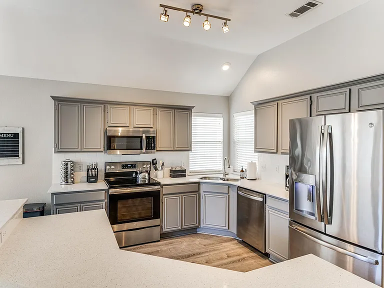 3607 Canyon View Ct — Photo 11