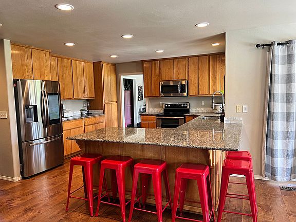 5th image of 3701 Northlake Dr