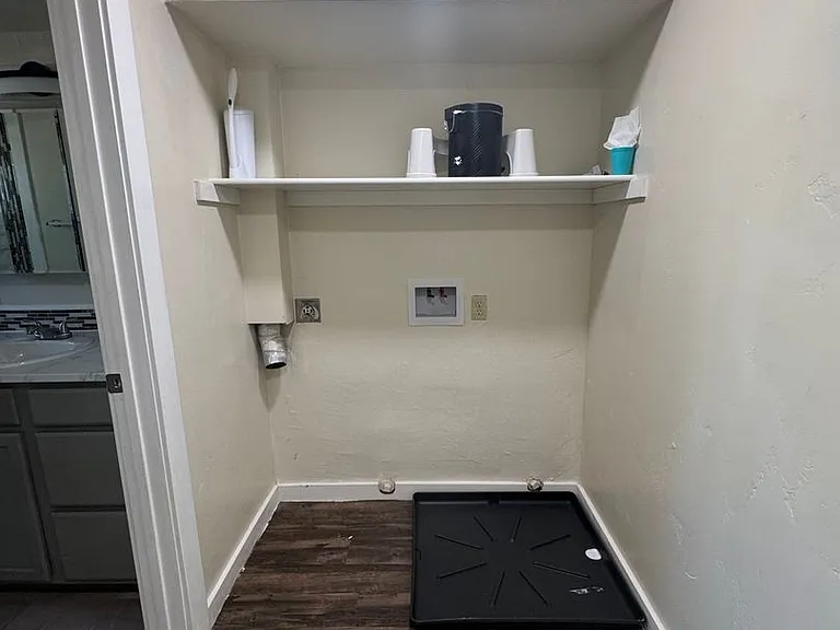 1509 S 1220 W — Photo 11