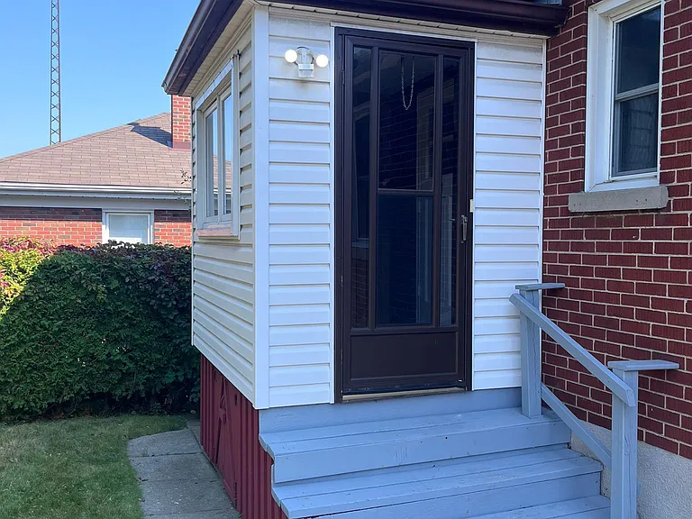 224 College Ave #MAIN FLLOOR — Photo 14