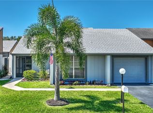 9801 Maplecrest Cir, Lehigh Acres, FL 33936