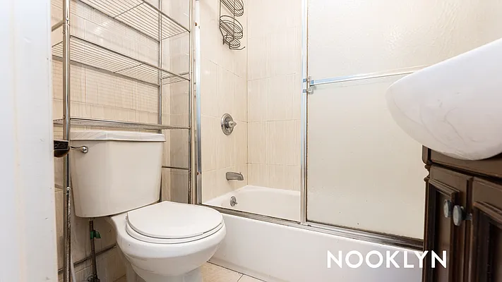 Rented by Nooklyn NYC LLC | media 23