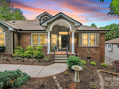 124 Jenny Lind Dr, Hendersonville, NC, 28791