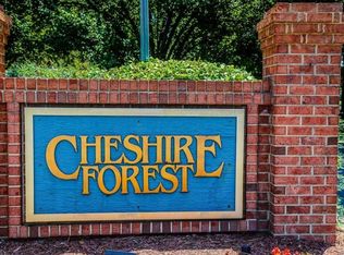 756 Yorkshire Trl, Chesapeake, VA 23322