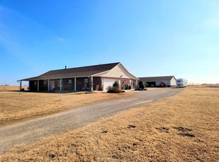 20284 Cedar Rd, Henryetta, OK 74437