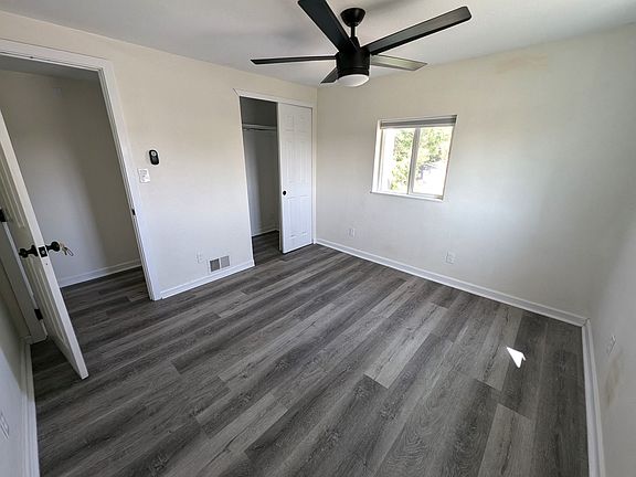 5th image of 2520 W 65th Pl #4