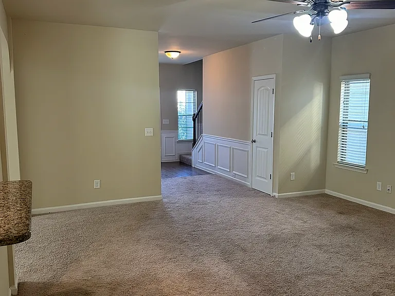 624 Ocean Ave — Photo 7
