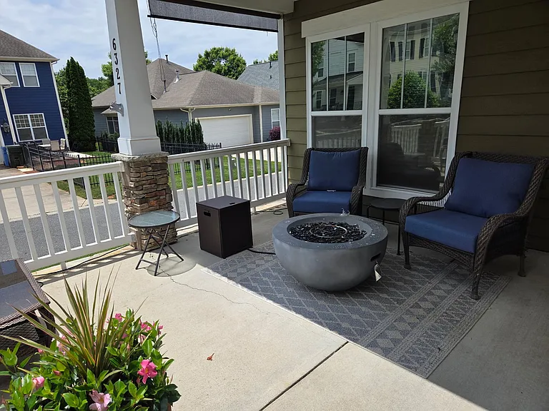 6327 Hove Rd — Photo 3