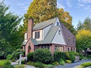 5 Edgerton St #R, Darien, CT 06820