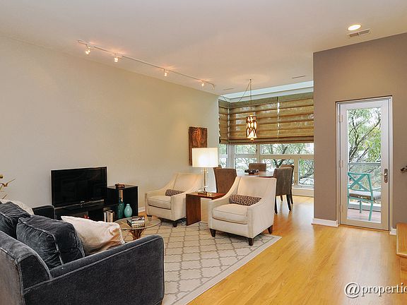 Living Room/Dining Room
