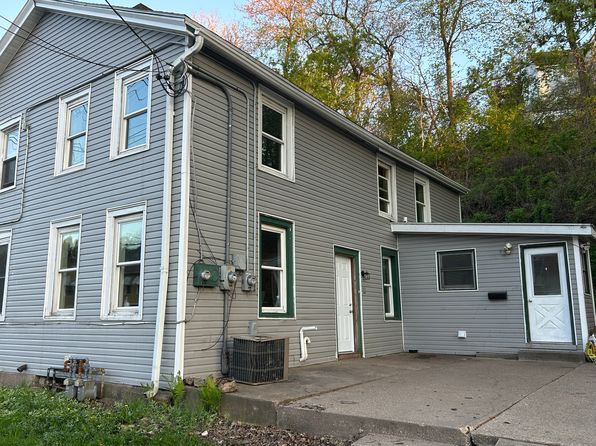 578 W Locust St
