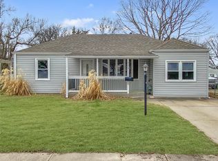 925 NE Kellam Ave, Topeka, KS 66616
